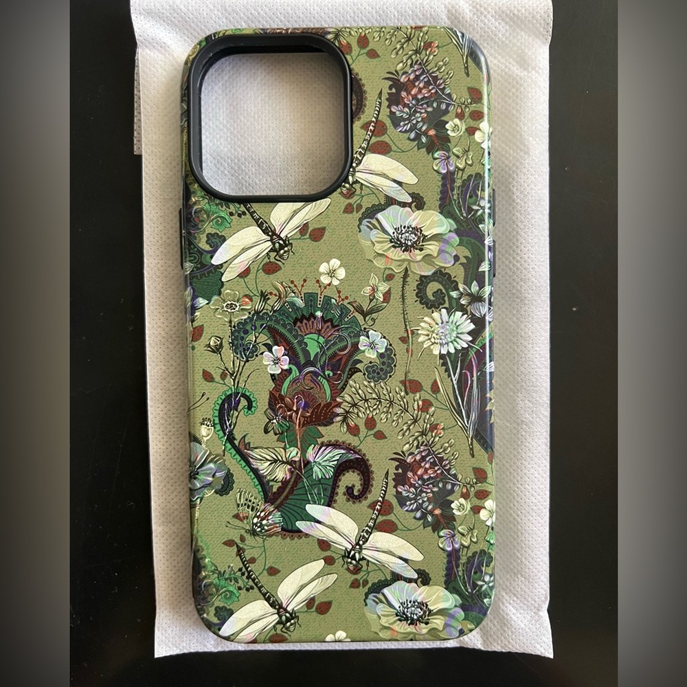 Stringberry iPhone 13 Pro Max Tough Case